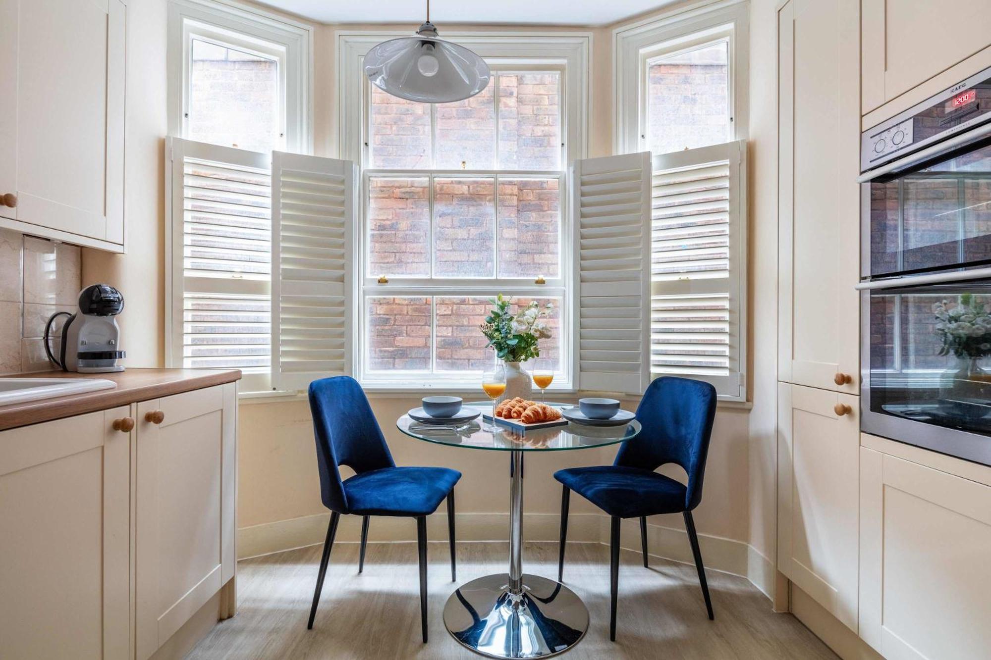 Bnbnova - Heart Of Mayfair - 3br - Bond St * London